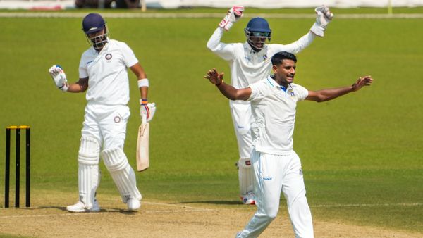 সুরজের চার শিকার, শামি ও পোড়েলের ঝুলিতে তিনটি করে উইকেট, রঞ্জিতে উত্তরাখণ্ডকে চাপে ফেলল বাংলা