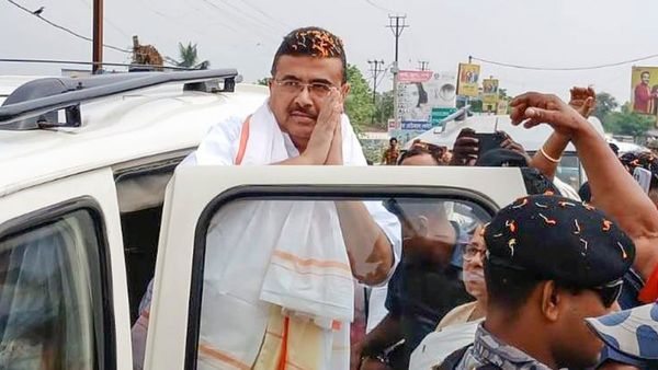 রাজ্যের ফুটবল আকাদেমির পাশে শুভেন্দু, পরিত্রাতা হিসেবে অবতীর্ণ হয়ে ধন্যবাদ জানালেন ফেডারেশনকে