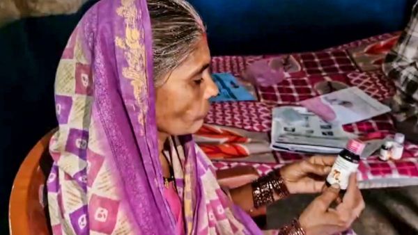 বিষাক্ত কাশির সিরাপ প্রস্তুতকারক সংস্থার মালিক গ্রেফতার, উদ্বেগ প্রকাশ বিশ্ব স্বাস্থ্য সংস্থার