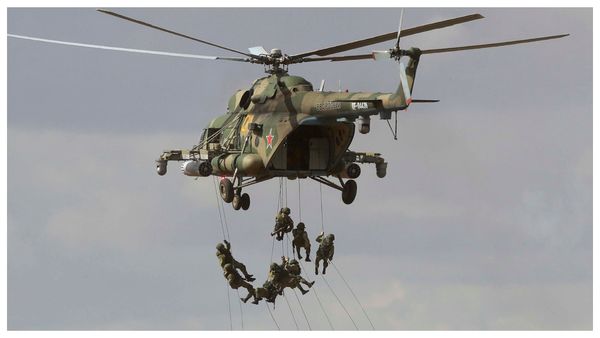 সীমান্তপার তালিবানি অভিযানে ৫৮ পাকসেনা নিহত