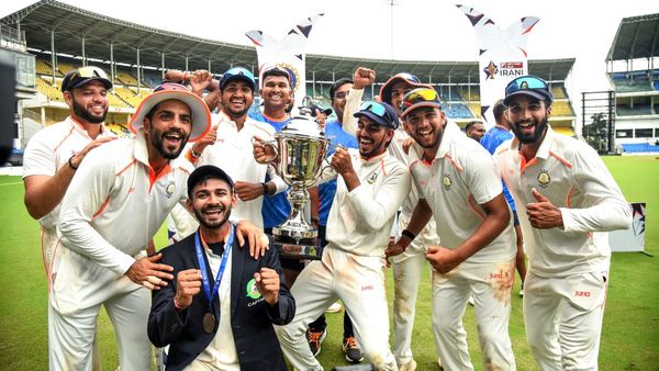 পরাস্ত অবশিষ্ট ভারতীয় একাদশ, ইরানি কাপের দখল নিল বিদর্ভ