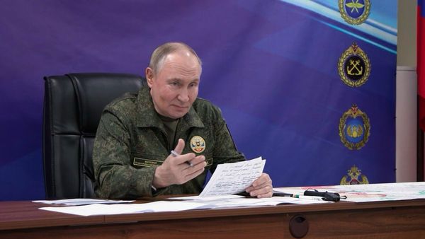 রাশিয়া কি পরমাণু পরীক্ষার পথে? পুতিন কী নির্দেশ দিলেন আধিকারিকদের!