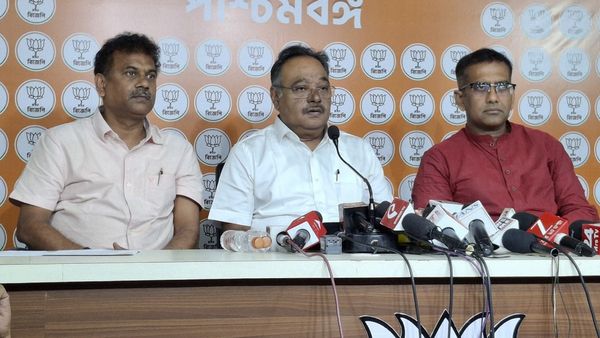 বন্দে মাতরম-এর ১৫০ বছর উদযাপন, বছরভর নানা কর্মসূচির ঘোষণা রাজ্য বিজেপির