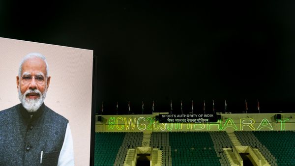 আমেদাবাদেই হবে ২০৩০ সালের কমনওয়েলথ গেমস, প্রধানমন্ত্রী নরেন্দ্র মোদীকে কুর্নিশ অমিত শাহের