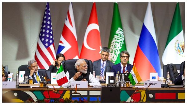 দক্ষিণ আফ্রিকায় জি 20 সম্মেলনে বড় বার্তা, মার্কিন চাপে নতি স্বীকার নয়, ট্রাম্পকে কড়া বার্তা দিল বিশ্বজোট