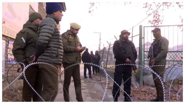 নওগাঁও থানার বিস্ফোরণ কাণ্ড দুর্ঘটনা নাকি লুকিয়ে থাকা জঙ্গি ছক? সন্ত্রাস যোগ অস্বীকার করলেও উঠে আসছে প্রশ্ন