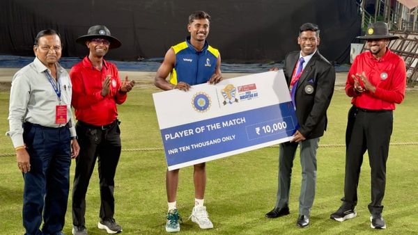 অভিষেকের ঝোড়ো হাফ সেঞ্চুরি, বরোদাকে উড়িয়ে সৈয়দ মুস্তাক আলি ট্রফিতে অভিযান শুরু বাংলার