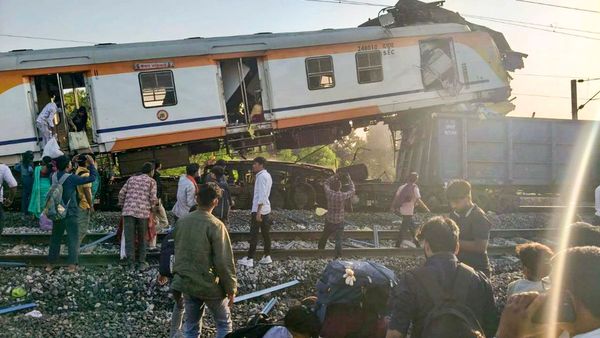 সিগন্যাল না মেনে এগিয়ে গিয়েই বিপদ! ছত্তিশগড়ের বিলাসপুরের ট্রেন দুর্ঘটনায় সামনে ভয়ঙ্কর তথ্য