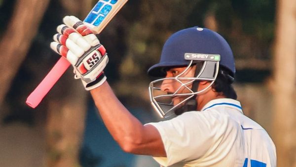 শাহবাজের শতরান, সেঞ্চুরি মিস সুমন্তর, শামির জোড়া ধাক্কায় টলমল অসম, ৭ পয়েন্ট থেকে বাংলা ৭ উইকেট দূরে