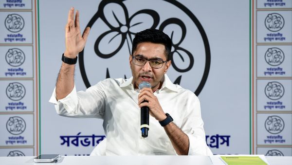 ব্যবস্থা নেওয়ার পরও কেন রাজ্য সরকারের সমালোচনা! পাল্টা প্রশ্ন তুলে বিস্ময় প্রকাশ অভিষেকের