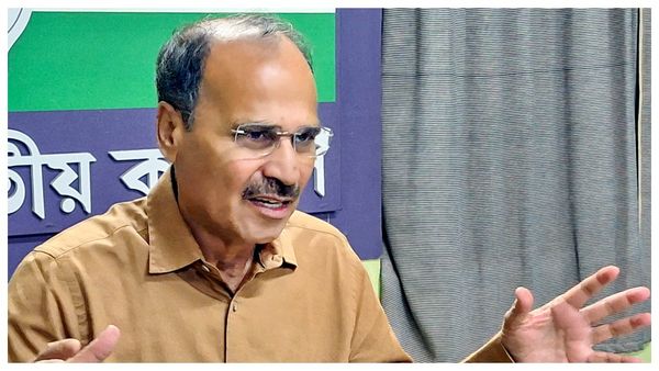 কংগ্রেস নেতা অধীর রঞ্জন প্রধানমন্ত্রীর সঙ্গে সাক্ষাৎ, পশ্চিমবঙ্গের পরিযায়ী শ্রমিকদের উপর হিংসার প্রসঙ্গ তুললে