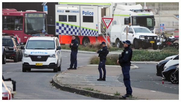 ভবিষ্যৎ কি আরও ভয়ঙ্কর? চলতি বছরে জঙ্গি হামলাগুলি কি বিশ্বকে নতুন সংকটের মুখে ফেলল? জানুন