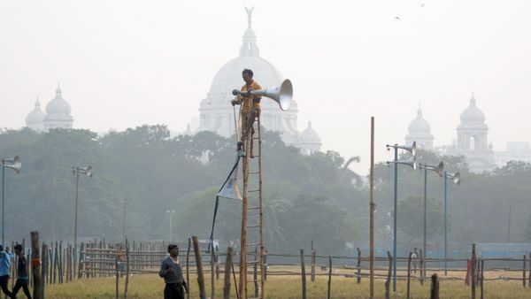 কাল ব্রিগেডে ৫ লক্ষের উপস্থিতিতে গীতা পাঠের আসর, থাকছেন কারা?