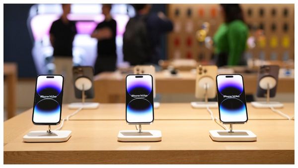 ফোনে সর্বক্ষণ ট্র্যাকিং বাধ্যতামূলক হলে কী থাকবে নিরাপত্তা? কেন আপত্তির ঝড় তুলছে প্রযুক্তি দুনিয়া?