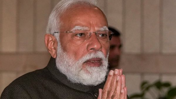 ২ মাসের মধ্যেই বিপুল সাড়া! 'আপনার টাকা, আপনার অধিকার' উদ্যোগ আরও বড় পরিসরে আনার প্রত্যয় মোদীর