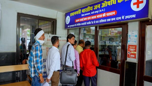 উপকার কম বেশি ক্ষতি! এই চেনা ওষুধ খাচ্ছেন? গবেষণায় প্রকাশ পেল ভয়ঙ্কর তথ্য, আতঙ্কে সকলে