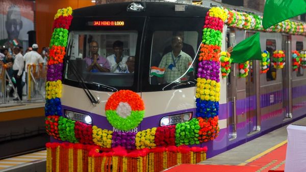 এয়ারপোর্ট থেকে সরাসরি শহিদ ক্ষুদিরাম! নোয়াপাড়ায় বদলানোর কোনও ঝামেলাই নেই, কবে থেকে শুরু মেট্রো পরিষেবা? জানুন