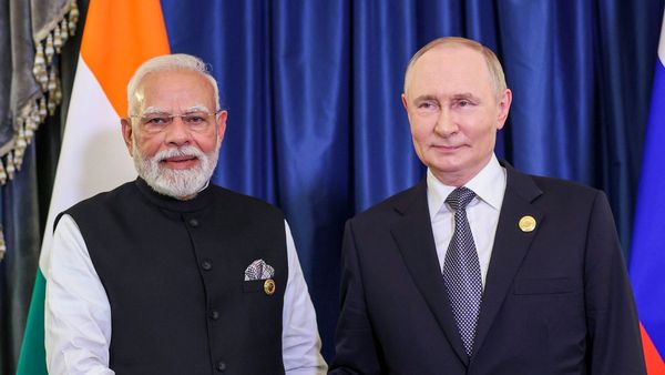 ভারত সফরে আসছেন রাশিয়ার রাষ্ট্রপতি ভ্লাদিমির পুতিন, কোন কোন বিষয় আলোচনায় থাকছে প্রধানমন্ত্রী নরেন্দ্র মোদীর সঙ্গে