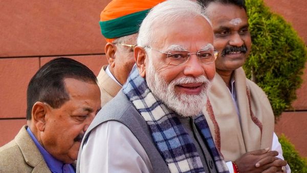 বাংলায় এসআইআর নিয়ে বিজেপি নেতৃত্বকে বিশেষ পরামর্শ প্রধানমন্ত্রী মোদীর