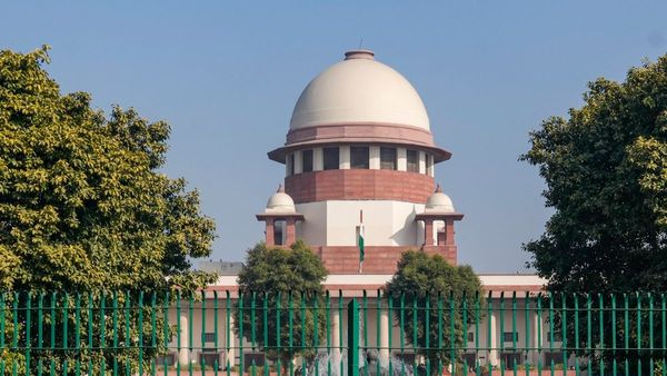 RG-কর কাণ্ডের মামলা থেকে সরে গেল সুপ্রিম কোর্ট! বিচার করবে কলকাতা হাইকোর্ট, কেন এই সিদ্ধান্ত?