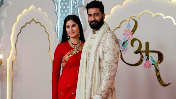 ২০২৫-এ খুশির খবর তারকামহলে, প্রথম বারের জন্য সন্তানের মুখ দেখলেন একাধিক সেলিব্রিটি দম্পতি, কারা? জানুন