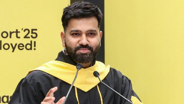 অবসর নেওয়ার কথা মাথায় এসেছিল! কোন সময়ের উল্লেখ করলেন রোহিত শর্মা?