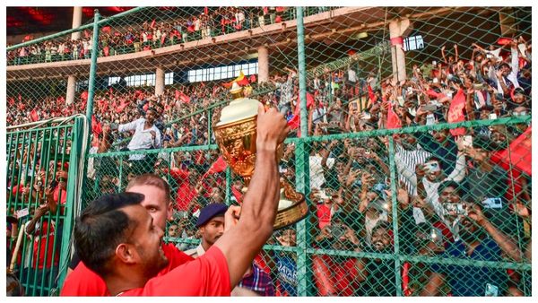 অপেক্ষার অবসান, খরা ভেঙে ইতিহাস গড়ল ক্রীড়া জগতের পাঁচ দল