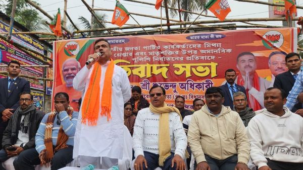 পুলিশ বিজেপি কর্মীদের উপর নির্যাতন চালাচ্ছে ও মিথ্যা মামলায় জড়াচ্ছে, অভিযোগ শুভেন্দুর
