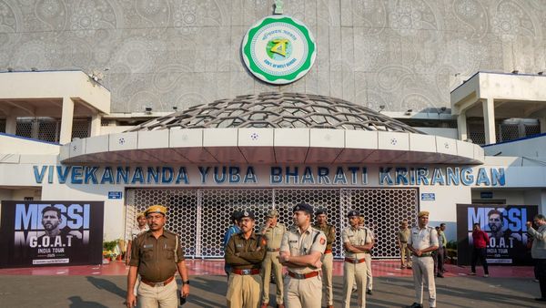 মেসি কাণ্ডে ডিজি, বিধাননগরের সিপি, ক্রীড়া সচিবকে শো কজ, সাসপেন্ড ডিসিপি! সিট গঠন রাজ্যের