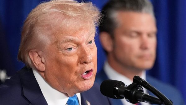 ‘ভেনেজ়ুয়েলার মতো হাল হবে’! মাদুরোকে বন্দি করে এই সমস্ত দেশকে হুঁশিয়ারি ট্রাম্পের, তালিকায় কারা?