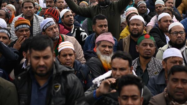 'তোর বাবা মোদী...', বহুবার হুমকি, ফের কুপিয়ে খুন হিন্দু যুবককে, বাংলাদেশে হচ্ছেটা কী?