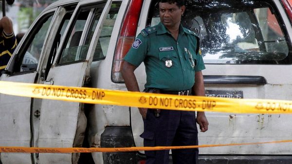 ফের বাংলাদেশ! তেলের টাকা চাইতেই প্রাণ গেল, গাড়ি চাপা দিয়ে হিন্দু যুবককে খুন প্রাক্তন BNP নেতার