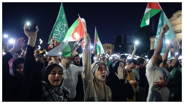 ইরান আমেরিকা উত্তেজনা, যুক্তরাষ্ট্রের যুদ্ধজাহাজ ইজরায়েলে, এরদোগান মধ্যস্থতার প্রস্তাব