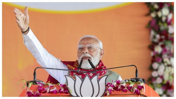 ২৩ জানুয়ারি থেকে মোদীর হাত ধরে তামিলনাড়ুতে জোরদার হবে এনডিএ’র নির্বাচনী অভিযান, জোট আলোচনায় তুঙ্গে উত্তেজনা