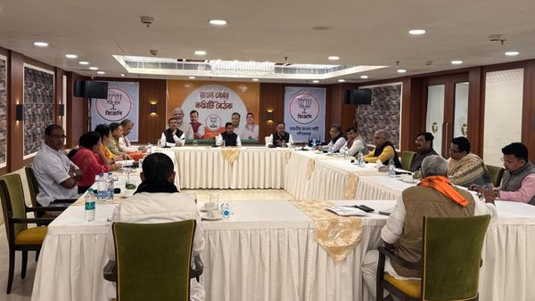 রাজ্যে ২ দিনের সফরে নীতিন নবীন, বিজেপির সর্বভারতীয় সভাপতির উপস্থিতিতে কোর কমিটির বৈঠকে দিলীপ