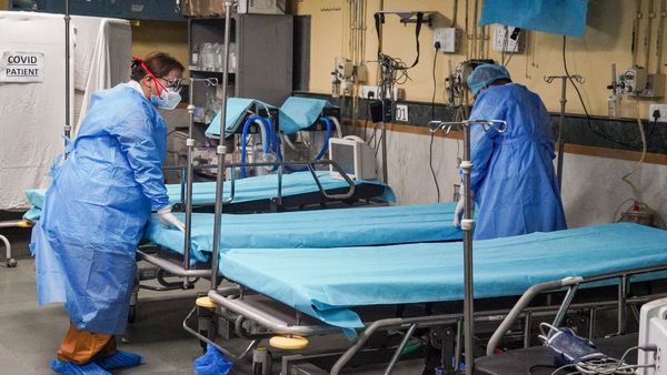 হাসপাতালের বেড স্ট্যাটাস এবার দেখা যাবে অনলাইনেই! কবে থেকে? রাজ্যকে নির্দেশ দিল কলকাতা হাই কোর্ট