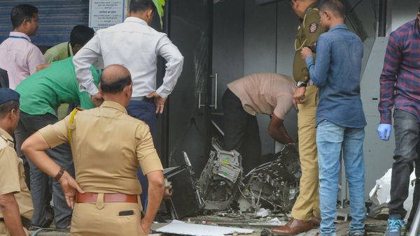 সাইবার ক্রাইমের উপর কোর্স করে ATM লুট! কেন এমন সিদ্ধান্ত? ব্যক্তির কাণ্ডে শোরগোল