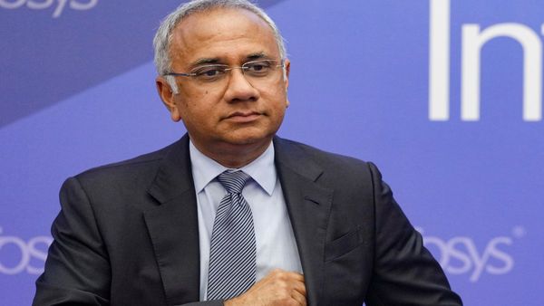 আপনি স্নাতক পাস? ২০ হাজার চাকরি দেবে ইনফোসিস, কারা সুযোগ পাবেন? জানুন বিস্তারিত