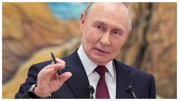 বেলারুশে পারমাণবিক অস্ত্র বহনে সক্ষম ‘ওরেশনিক' ক্ষেপণাস্ত্র মোতায়েনের ভিডিও প্রকাশ করল রাশিয়া