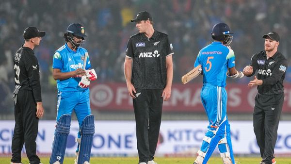 নিউজিল্যান্ডের বিরুদ্ধে টি২০ সিরিজের আগে ধাক্কা খেল ভারত, ছিটকে গেলেন নির্ভরযোগ্য তারকা