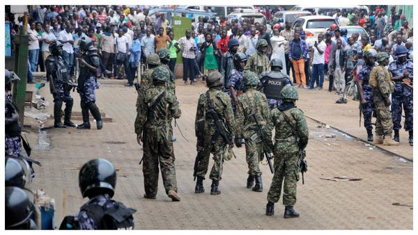 মিনিয়াপোলিসে ফের গুলিতে মৃত্যু, ইমিগ্রেশন অপারেশন নিয়ে তোলপাড় আমেরিকা