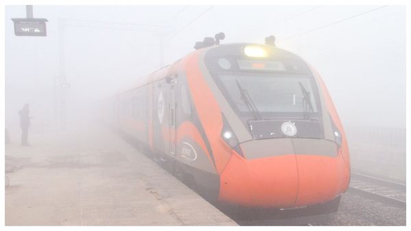 গুয়াহাটি থেকে কলকাতা পর্যন্ত চলবে প্রথম বন্দে ভারত স্লিপার ট্রেন, উদ্বোধন করবেন প্রধানমন্ত্রী