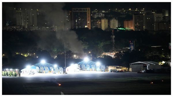 ট্রাম্পের নির্দেশে ভেনেজুয়েলায় মার্কিন হামলা, বিস্ফোরণে কেঁপে উঠল কারাকাস
