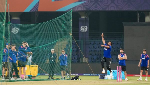 নামিবিয়া ম্যাচে খেলবেন বুমরাহ? পাকিস্তানের জন্য হুঙ্কার তিলকের