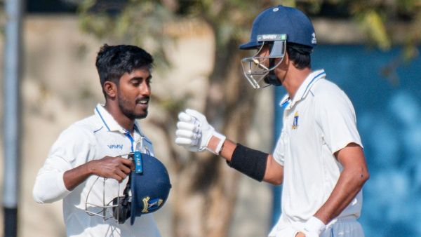 রঞ্জি সেমিফাইনালে ঘরামির অপরাজিত শতরানে লড়াইয়ে বাংলা, রাহুল ও পাড়িক্কলের সেঞ্চুরিতে অ্যাডভান্টেজ কর্নাটক