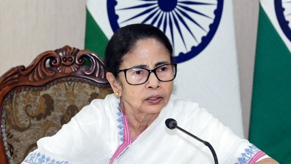 ভোটের সময় একাধিক উৎসব, রাজ্যবাসীকে বার্তা দিলেন মুখ্যমন্ত্রী