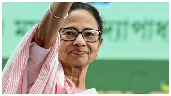 ভোটের আগেই বড় ঘোষণা, লক্ষ্মীর ভান্ডারে মাসিক ভাতা বাড়াল রাজ্য