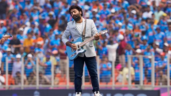 অবসর ঘোষণার পর এবার সামনে এল অরিজিৎ সিংয়ের নতুন বার্তা, কী জানালেন ভক্তদের?