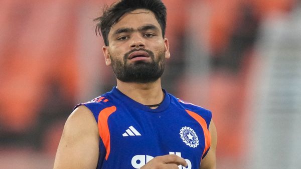 লিভার ক্যানসার কেড়ে নিল জীবন, থামল লড়াই! না ফেরার দেশে পাড়ি ক্রিকেটার রিঙ্কু সিংয়ের বাবা