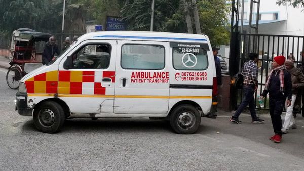 খেলতে খেলতে বিপদ! রাস্তার ধারে রাসায়নিক ভর্তি ড্রাম বিস্ফোরণে দগ্ধ চার, আশঙ্কাজনক অবস্থায় এক জন